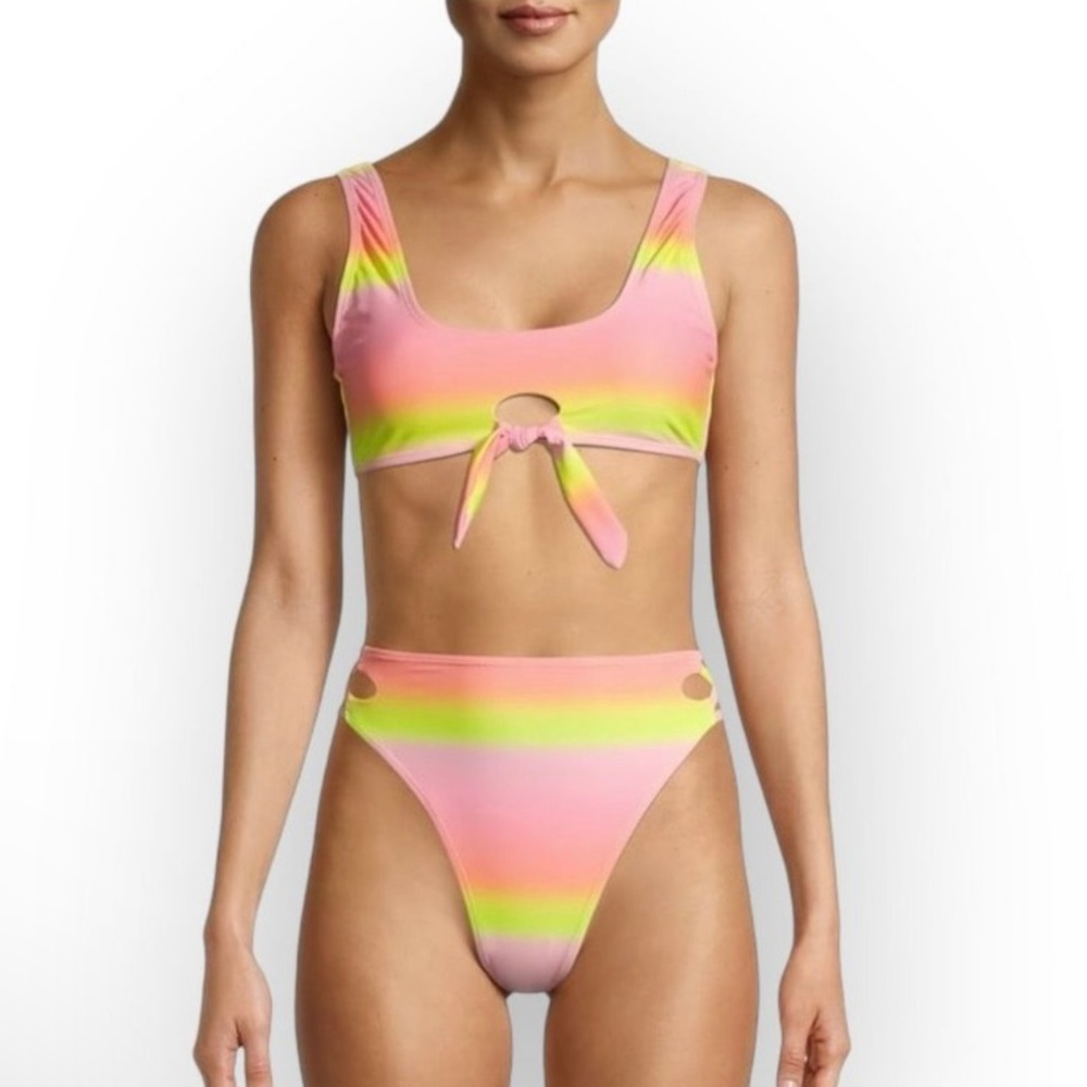 NWT Xoxo bikini swimsuit set size Medium